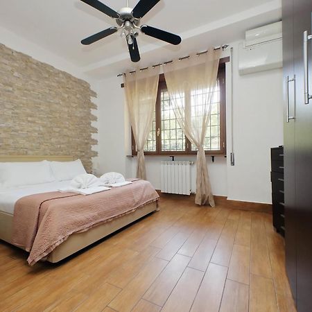 רומא Vatican Flat Cozy With Private Court מראה חיצוני תמונה